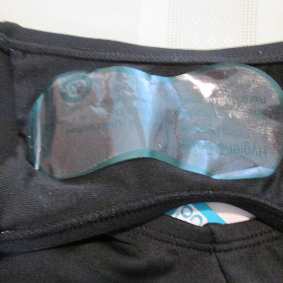 Coco Reef Paragon Swim Skirt - Classic Solids NWT - Picture 9 of 11